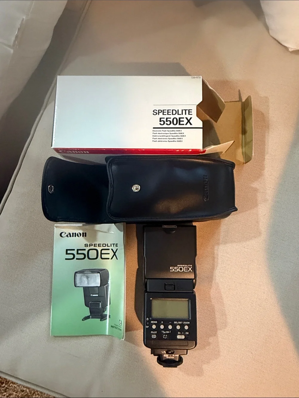 Canon Speedlite 550EX